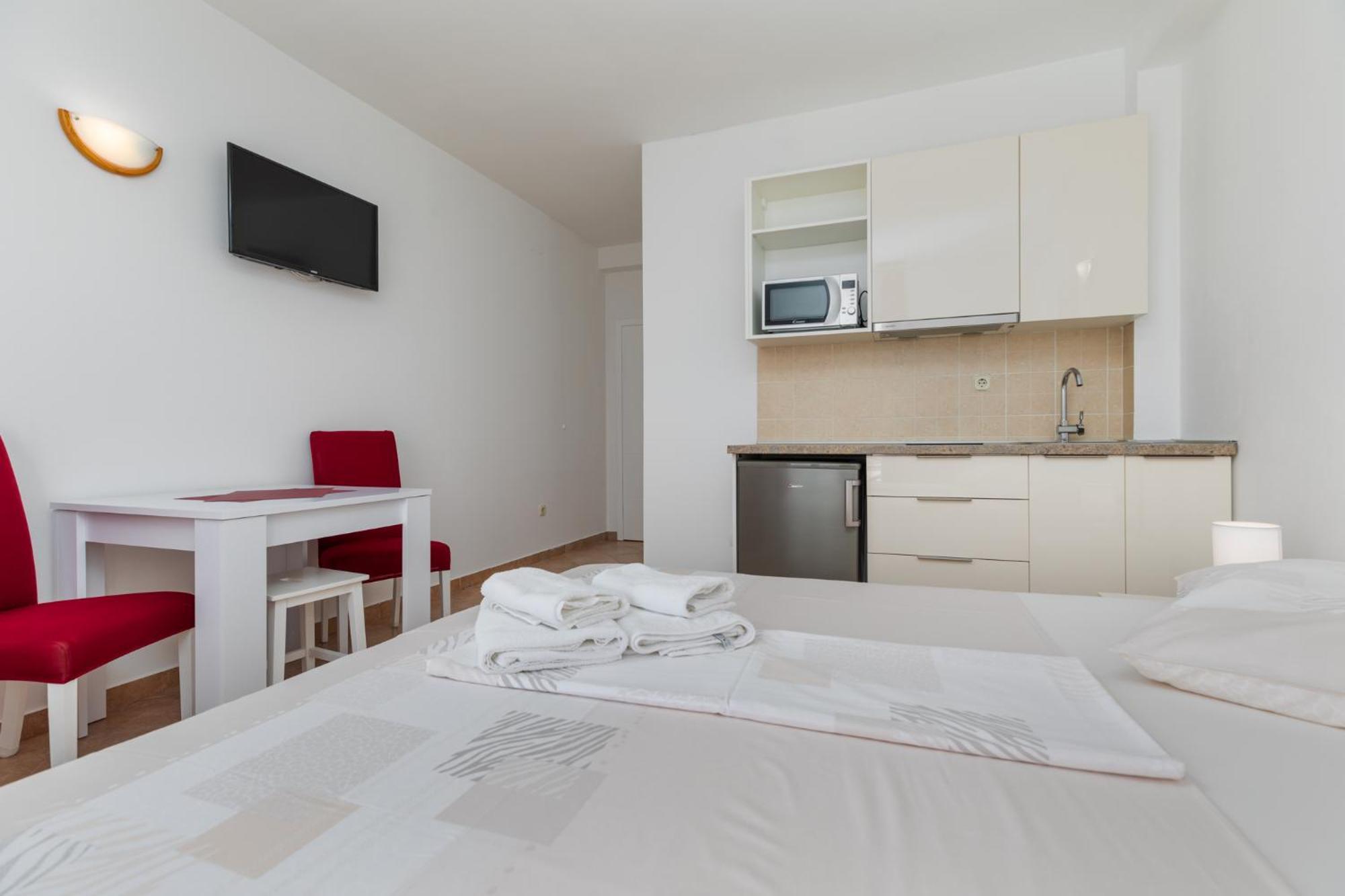 Sita Apartmani Lokva Rogoznica Quarto foto